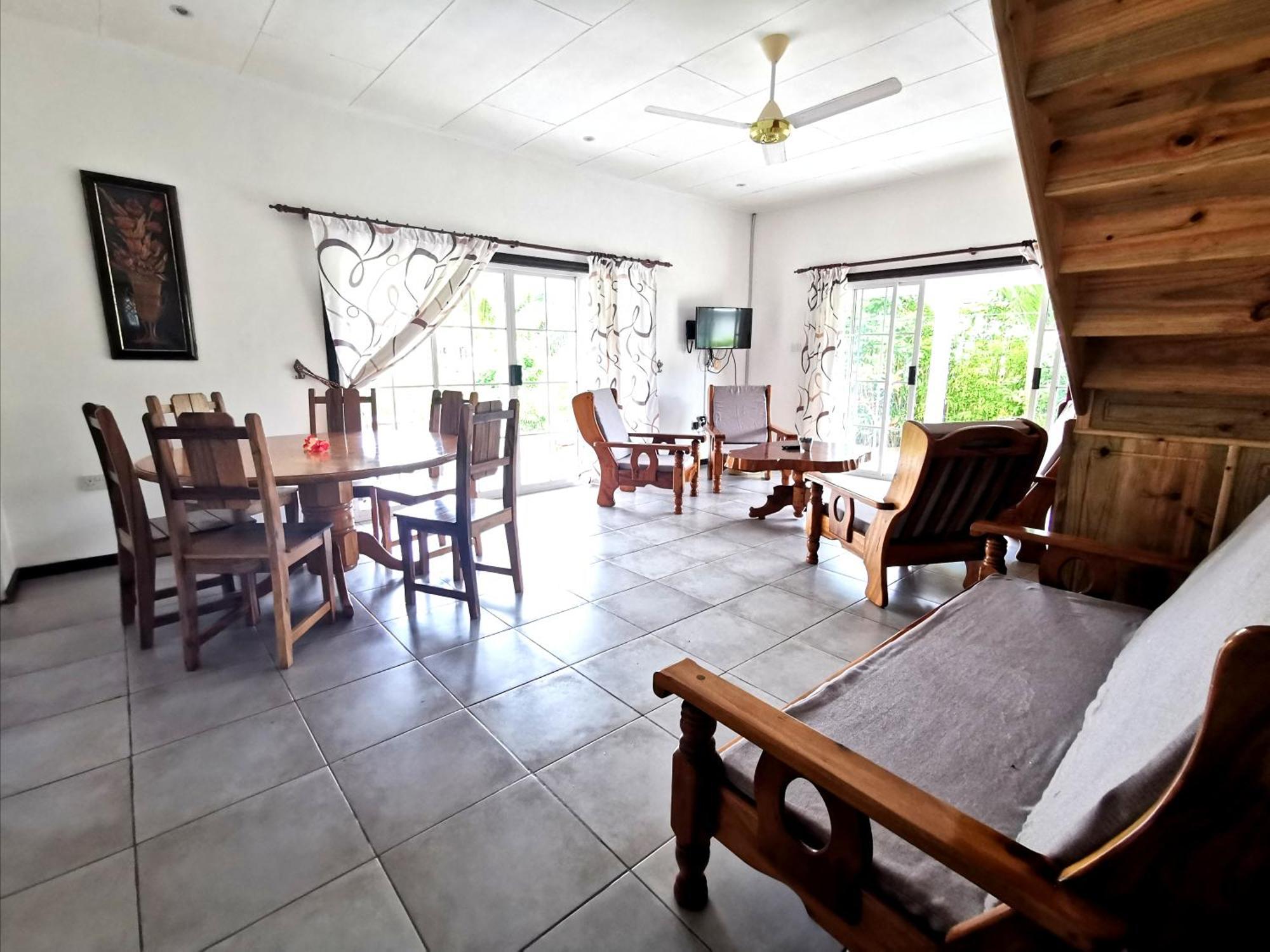 Chez Marva Grande Villa Coco 3 A 12 Personnes La Digue Exterior photo